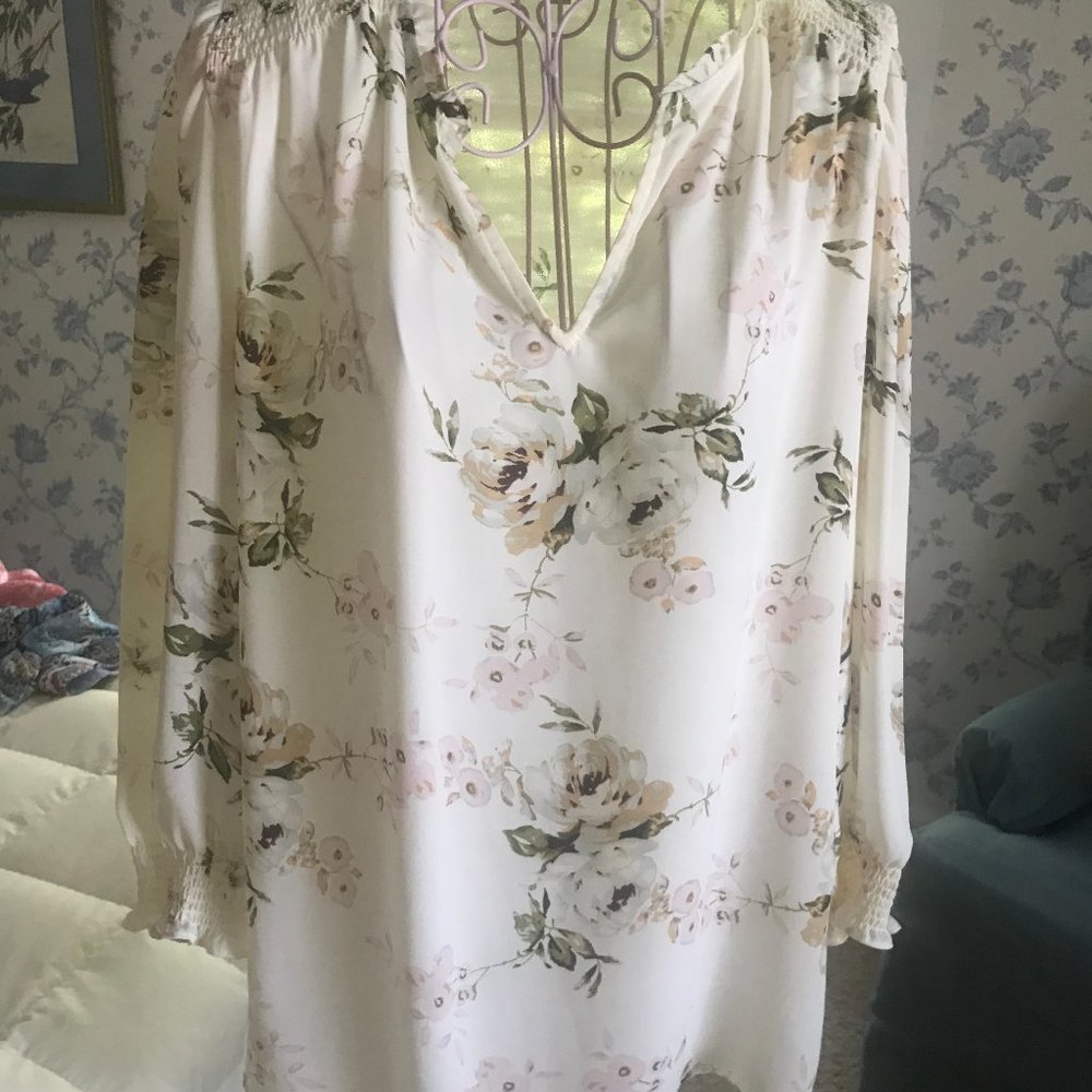 Feminine Summer Blouse